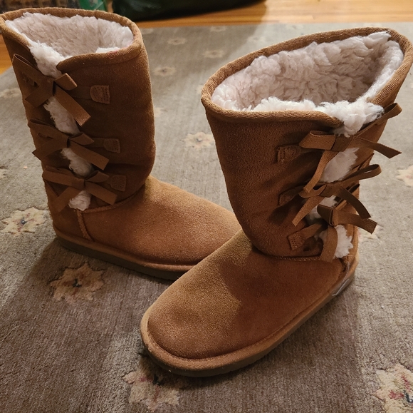 Koolaburro by UGGS camel suede leather youth girls size 4 GUC - Picture 7 of 10
